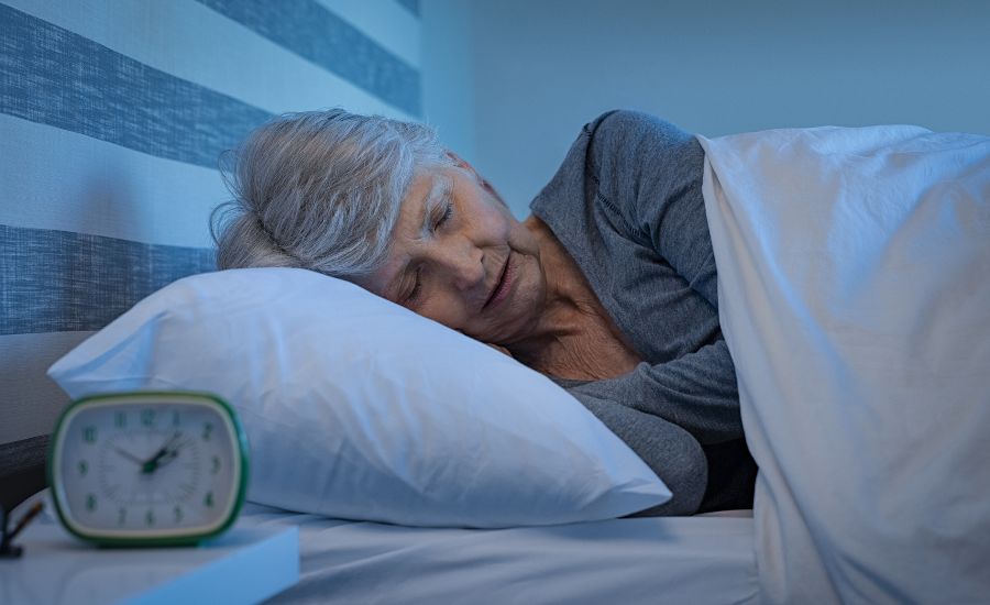 Les effets de l'âge sur le sommeil et comment améliorer la qualité du sommeil avec l'âge