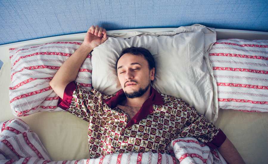 le sommeil profond intervient juste après le sommeil léger